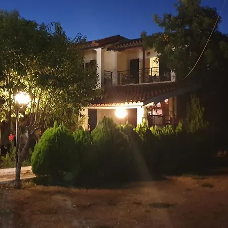 Tholeto Apartment *