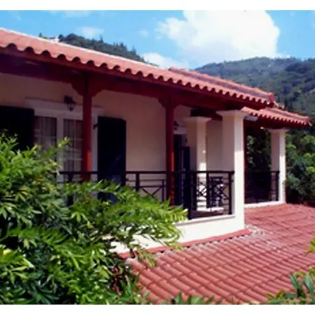 Tholeto Apartment