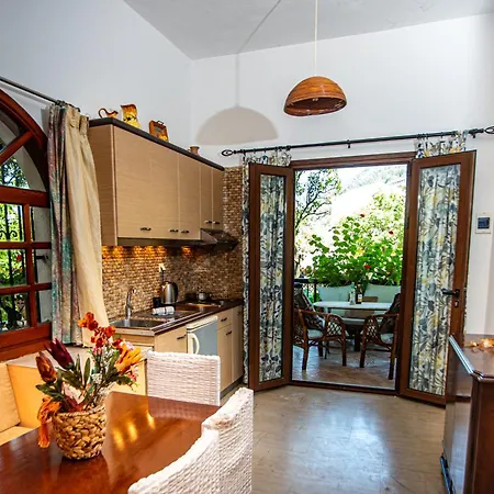 Tholeto Agios Gordios (Corfu)